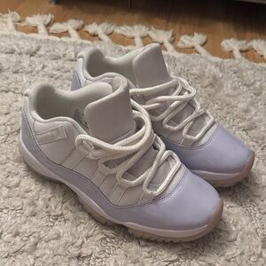Jordan Women's Sneakers - White and Light Purple